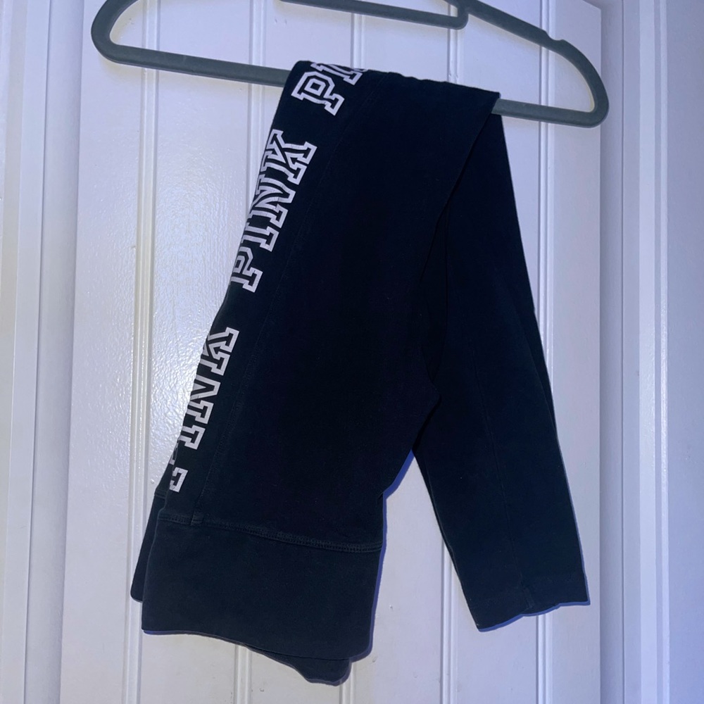 3/$30 pink yoga leggings